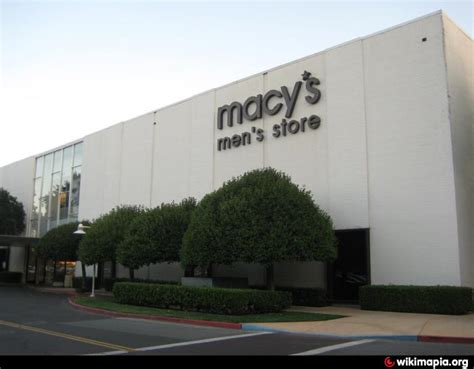 macy's men's store